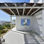 Ariti's 2 - Naxos Willa *