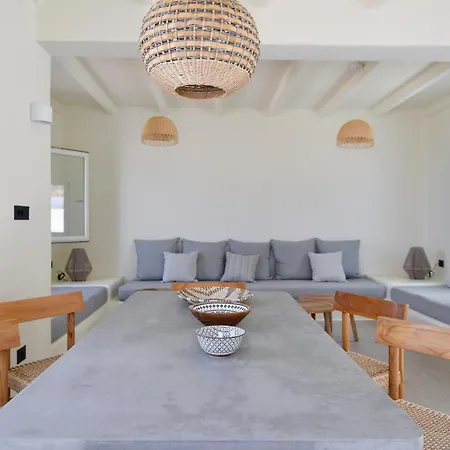 Ariti's 2 - Naxos